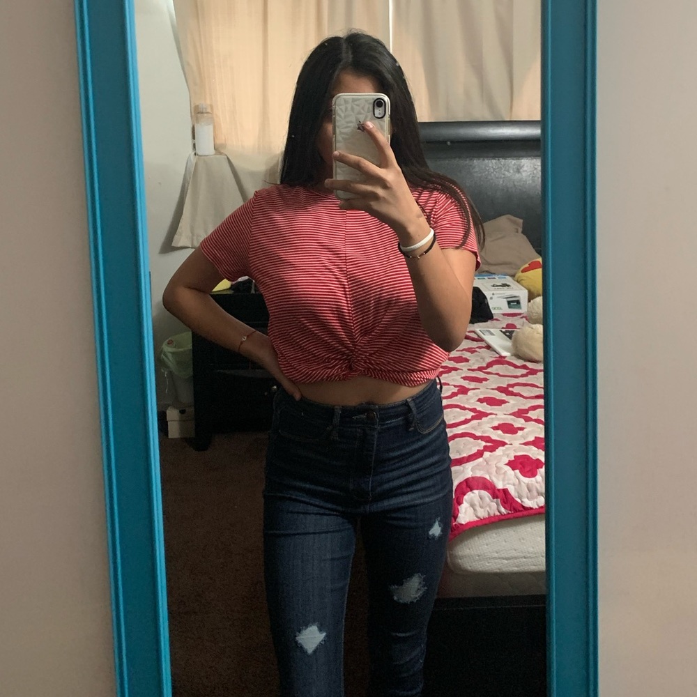 Cute red striped top